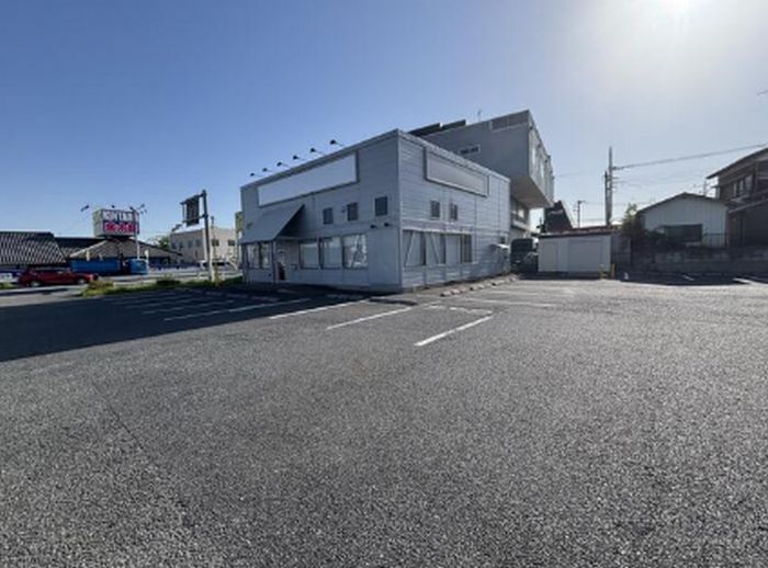 さいたま市岩槻区加倉4-24-8(岩槻駅)岩槻店舗 P36台付